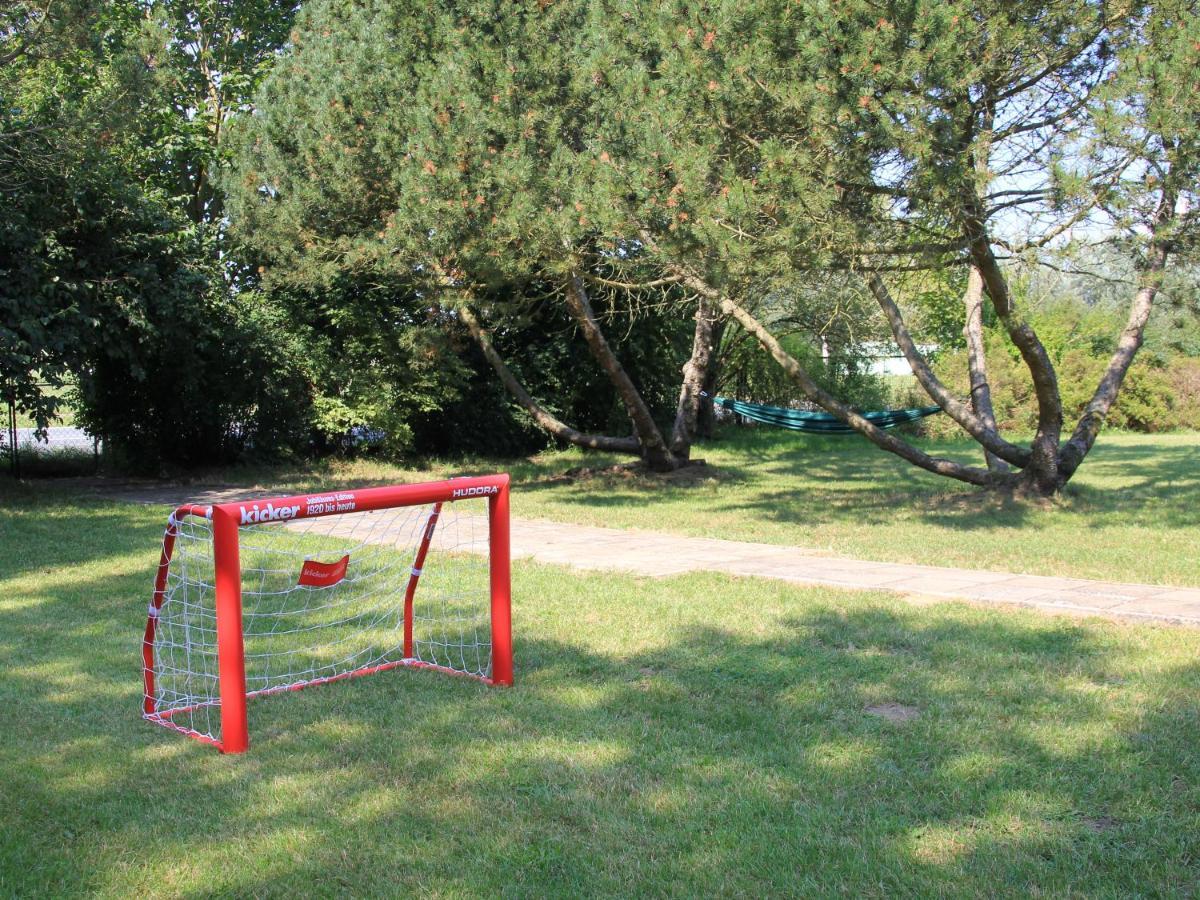 Ferienwohnung Am Alten Gutshaus Nossentiner Huette Exteriör bild